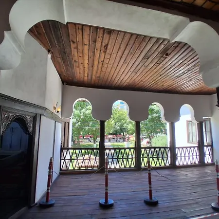 Couette-café Dinamo