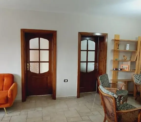 Dinamo Couette-café Elbasan